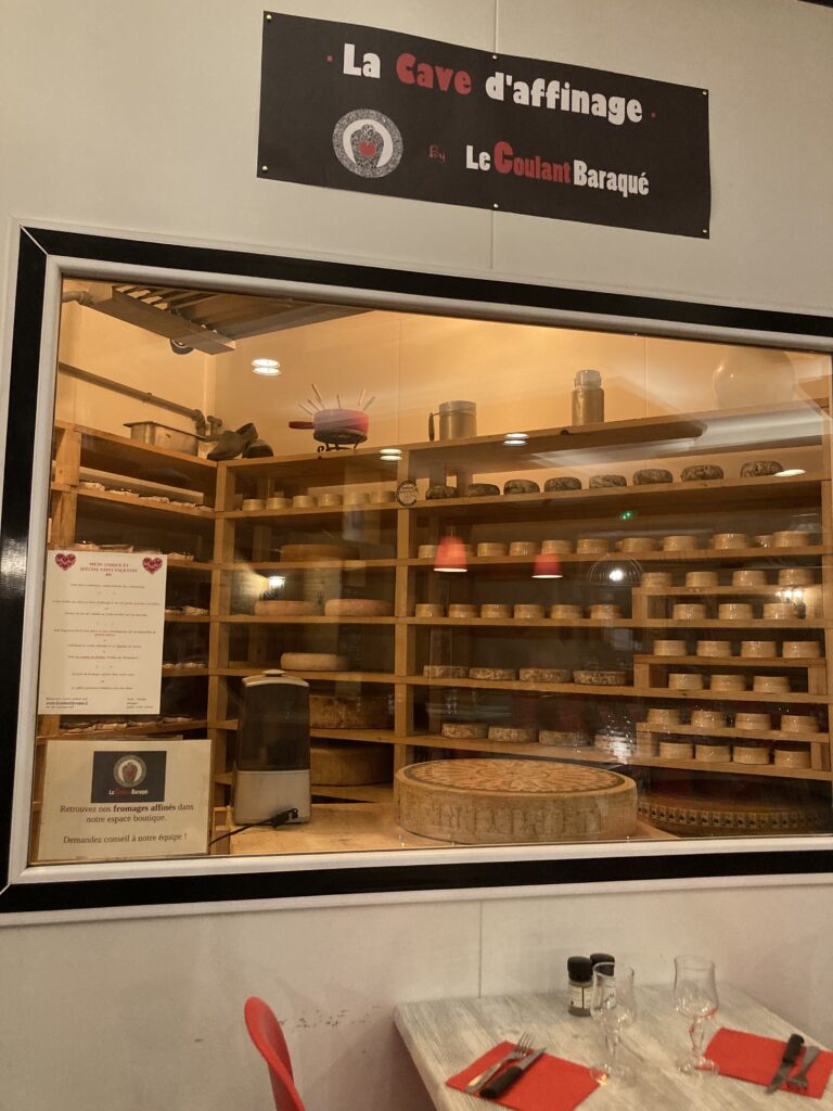 Cave affinage fromage aix les bains